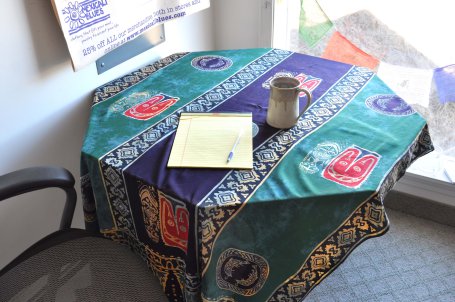 30 Ways to Use a Sarong, as a tablecloth