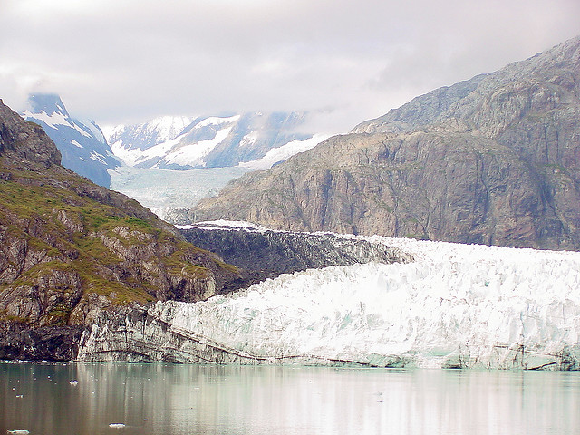 Glacier Bay National Park – Alaska by TravelingOtter CC BY-SA 2.0