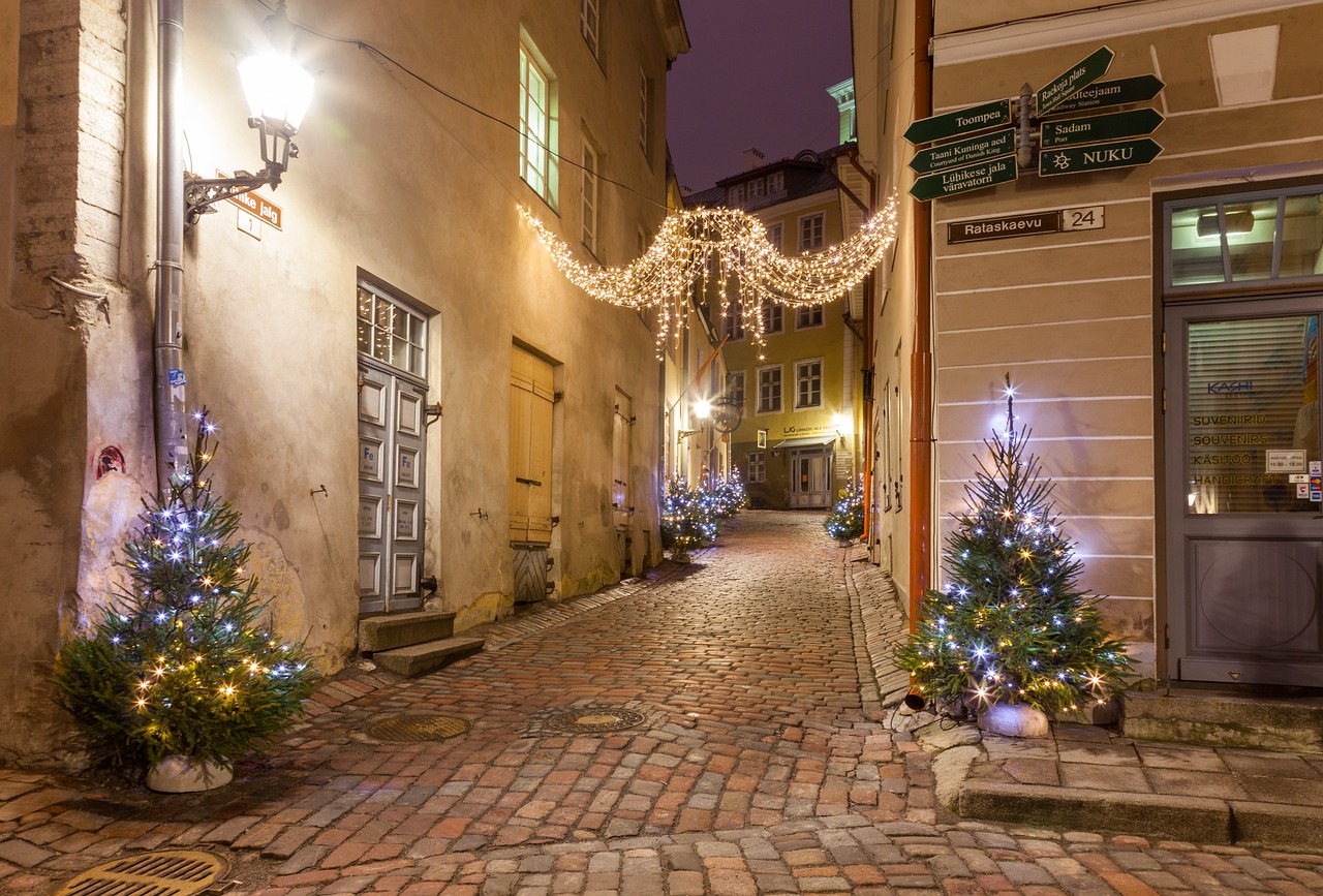 Tallinn Christmas Image by step-svetlana CC0