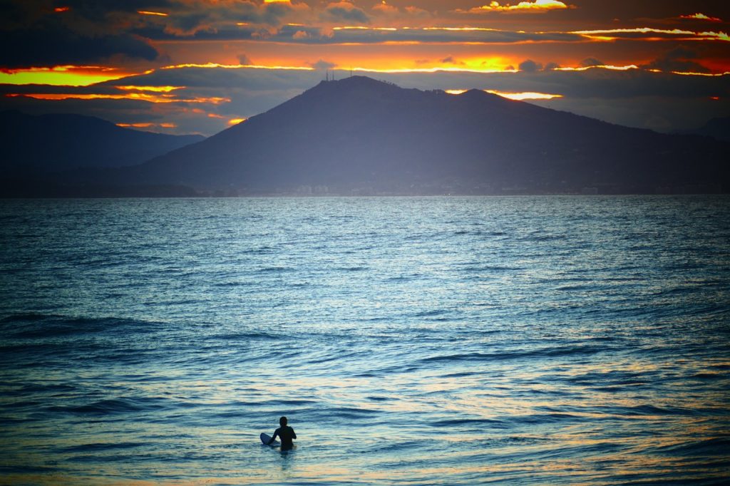 biarritz surf Image by moibtz CC0