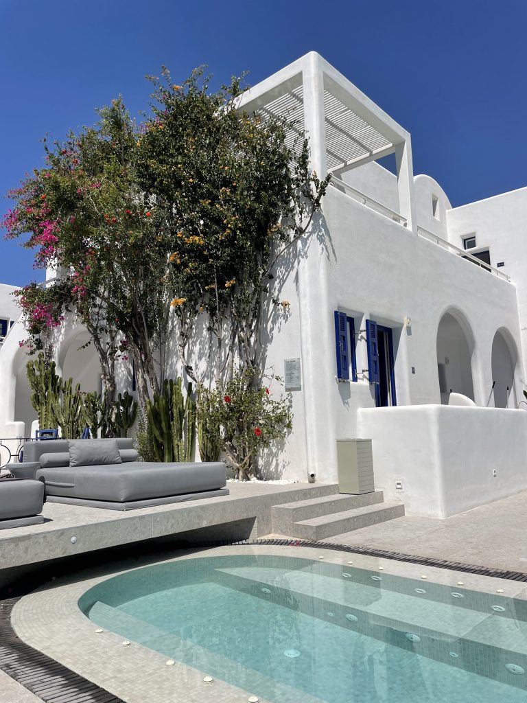 Kouros Village Hotel, Perissa, Santorini